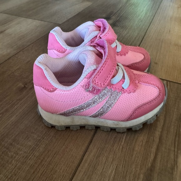 Carter’s Size 4 Pink Toddler Sneakers | VGUC | Glitter - Picture 1 of 8